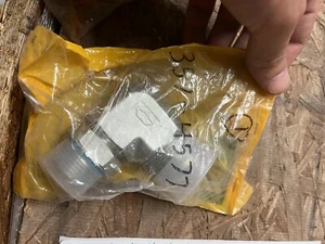 Fitting /adapter cat 357-4577 3574577   y001 - Picture 1 of 2