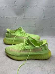 Adidas Yeezy Boost 350 V2 Brilla en la Oscuridad Gid US11 Para hombres Tenis Zapatos Muy Raros - Imagen 1 de 16