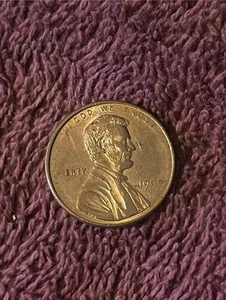1998 Penny Liberty and Date Struck Through Grease Error - Picture 1 of 4