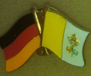 pin Abzeichen Flaggen Deutschland Vatikan Papst - Bild 1 von 1