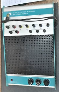 DeVRY INSTITUTE ELECTRO-LAB DESIGN CONSOLE BELL & HOWELL SURPLUS - Picture 1 of 1