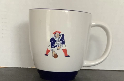 Vintage New England Patriots Football Coffee Mug Tea Cup Pat Patriot Logo Cover
