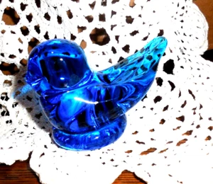 Vintage handgefertigter kleiner blauer Glücksvogel Kunstglas signierte Figur 2" hoch - Bild 1 von 5