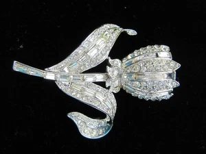 VTG COROCRAFT TREMBLER FLOWER PIN SILVER TONE & CLEAR RHINESTONE PIN "AS IS" - Picture 1 of 5