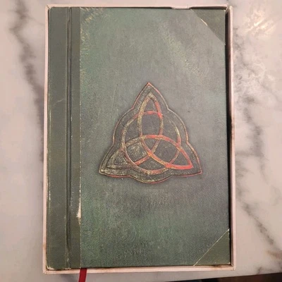 Charmed: The Complete Series - 1/2/3/4/5/6/7/8 (Book of Shadows, 49 DVD Box Set) - Image 1 of 3