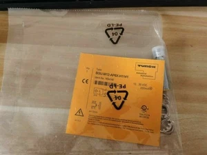 1PCS TURCK BI3U-M12-AP6X-H1141 PROXIMITY SENSOR -NEW FREE SHIPPING - Picture 1 of 3