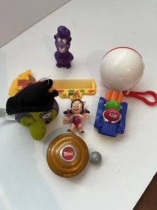 Lotto di giocattoli da pasto vintage vari  - Foto 1 di 6