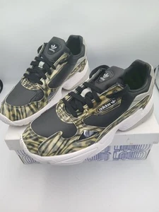 Adidas Falcon Womens Trainers Size 6 Pattened Multicoloured Womens Trainers - Picture 1 of 12