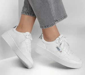 Skechers Sport Court 2.0 Damen-Sneaker Schuh 185264 weiß/silber brandneu - Bild 1 von 6