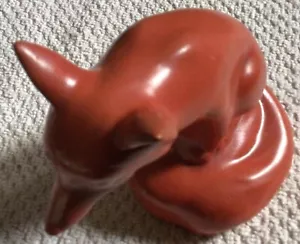 Royal Doulton Red Sitting Fox Rare - Picture 1 of 6