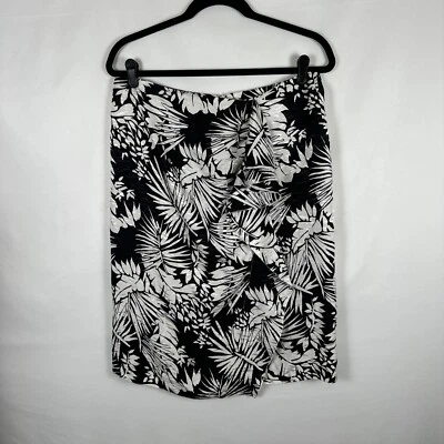 Falda Max Mara Talla 8 Seda Blanco y Negro Patrón Tropical Hasta la Rodilla Volantes Foto 1 de 4