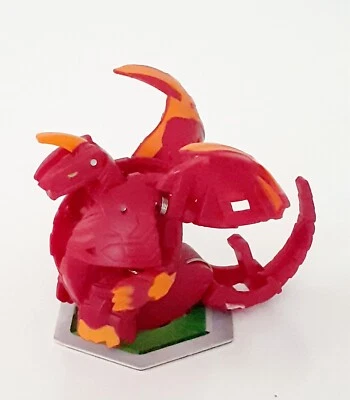 VINTAGE BAKUGAN BATTLE BRAWLERS 'CHARIZARD' DRAGONOID RED FIGURE TOY - Image 1 of 2