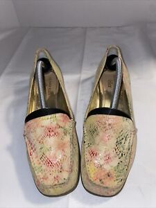 AK Anne Klein iflex Slip On Casual Loafers Shoes 7M Floral Leather Akvama