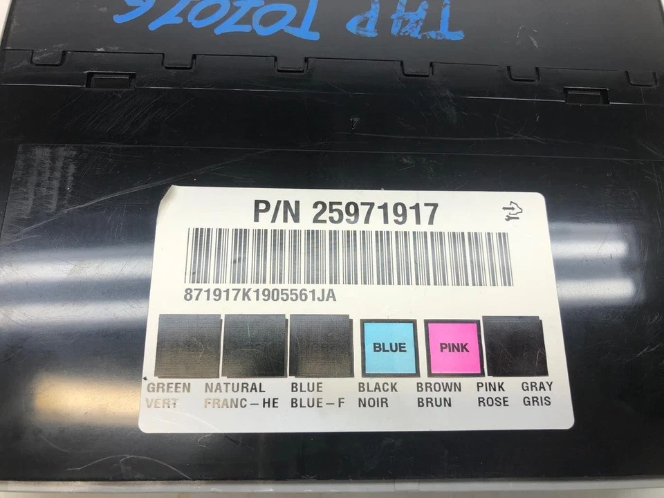 Módulo de control de carrocería GMC Yukon XL1500 2007-2011 Sierra debe coincidir con identificación OEM 25971917 Foto 1 de 4
