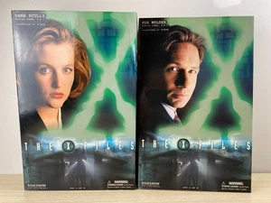 Sideshow The X-Files DANA SCULLY & FOX MULDER 12" Scale Action Figures - Bild 1 von 8