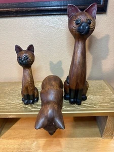 3er Set Handgeschnitzte Holz Katze Skulpturen MCM Primitive Volkskunst Retro Katze - Bild 1 von 11