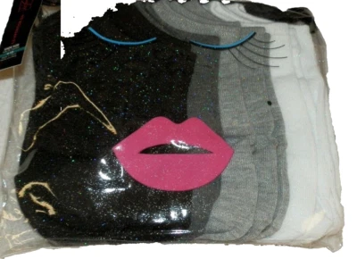 Women's 7 Pair No Show Socks 2 White 2 Black 3 Gray in Lips Face Zippered Bag - Image 1 of 2
