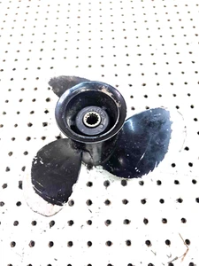 Tohatsu 362B641071 - PROPELLER (8) 3 X 9.25 X 9 Freshwater - Picture 1 of 9