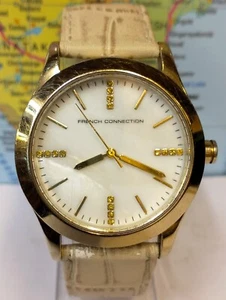 FRENCH CONNECTION QUARZO MADREPERLA FC-1099 DONNA PERFETTAMENTE FUNZIONANTE VINTAGE OROLOGIO - Foto 1 di 19
