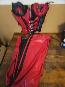 Dolls Kill Harlekin Jumpsuit, rot/schwarz, Größe XXL - Bild 1 von 10