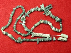 STRAND DRILLED STONE BEADS 26" NEW MEXICO Authentic Indian Relics - Picture 1 of 13