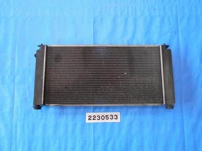 Radiador Toyota Celica 1999 GH-ZZT231 1640022070 [Usado] [PA81705615] Foto 1 de 3