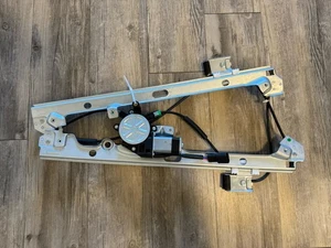 Power Window Regulator w/ Motor Front Driver Left Side For Chevy Silverado GMC - Picture 1 of 8