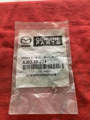 原始设备制造商全新 2001 - 2004 年马自达 MPV Tribute Spark Plug 气缸橡胶密封 AJ0310234 — 第 1/2 张图片