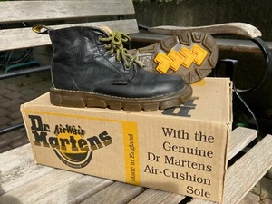 Dr. Martens Schuhe, Original, Kinder, Größe 32, wenig getragen, mit Karton - Bild 1 von 1