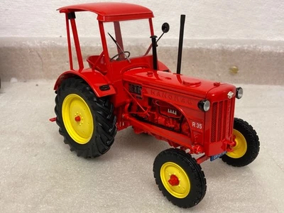 1/18 Scale Minichamps 109153071 1953 Hanomag R35 tractor tracteur traktor - Image 1 of 4