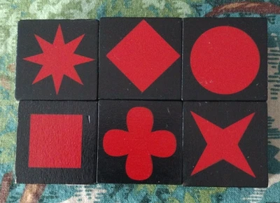 Conjunto de 6 peças de reposição QWIRKLE azulejos vermelhos (1 de cada forma) - Imagem 1 de 2