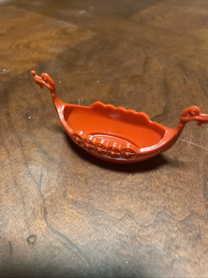 Barco vikingo. Juguete. Plástico. De colección Foto 1 de 3