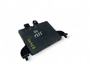 OV1355 OPEL Fuse Box 13277318 - Picture 1 of 8