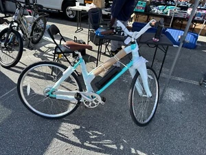 *****Brand Freaking New E-Bike**Hurley Hybrid-Bicycles Single Speed Bike - Blue - Picture 1 of 2