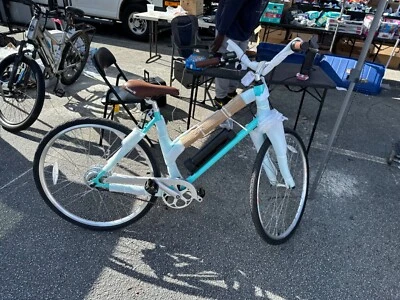 *****Bicicleta eléctrica nueva y sorprendente**Bicicletas híbridas Hurley bicicleta de una sola velocidad - azul Foto 1 de 2