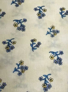 Benartex Fabric Fleurette Screen Print #599 Blue Flowers on Pale Yellow 3Y x 44" - Picture 1 of 4