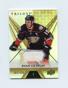 16/17 UPPER DECK TRILOGY BASE JERSEY #8 RYAN GETZLAF 365/520 DUCKS *60746