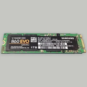 Samsung MZ-N6E1T0 V-NAND SSD 860 EVO 1TB SATA M.2 MZNLH1T0HMLU Pwr On Count 692 - Afbeelding 1 van 3