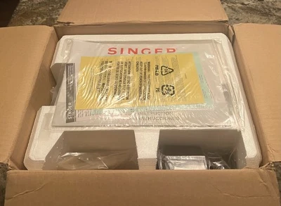 New Singer Stylist II Serger Model 14J250 Overlock Sewing Machine New Old Stock - Image 1 of 4