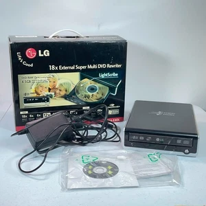 LG 18x Externo Super Multi DVD Doble/Doble Regrabadora LightScribe GSA-E40L 8,5 GB - Imagen 1 de 3