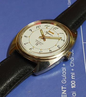 Vintage HMT Kohinoor White 17 Jewels Mechanical Hand Winding Men's Wrist Watch - Image 1 of 4