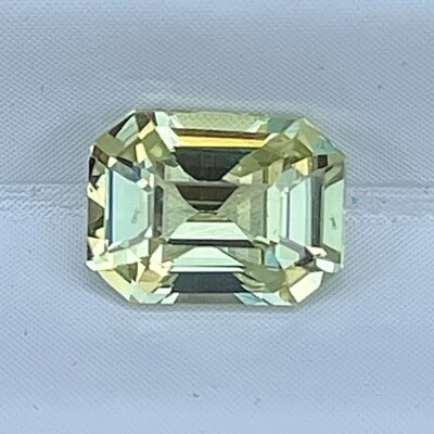 Натуральный цейлонский хризоберилл огранки изумруд 1,11 карата россыпью - Изображение 1 из 4