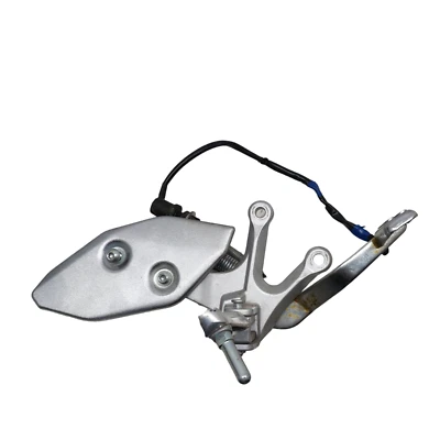 PEDANA ANTERIORE DESTRA COMPLETA ORIGINALE YAMAHA YZF R3 2022/2023 Foto 1 de 4