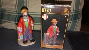 FLAMBRO "CLOWN HOLDING A HORN" FIGURINE by EMMETT KELLY Jr.,PORCELAIN, 5.5" TLL - Picture 1 of 10