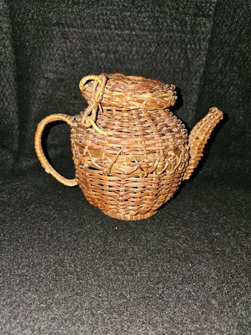 Vintage Wicker Teapot Basket Cover