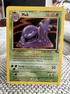 Juego de cartas Pokémon Muk Fossil 28/62 como nuevas raras no holográficas 1999 - Imagen 1 de 6