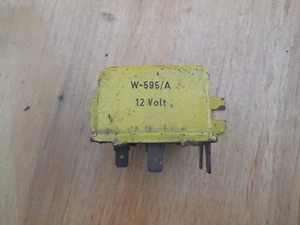 Porsche 911 / 912 Fog light relay #9 C # 105 - Picture 1 of 4
