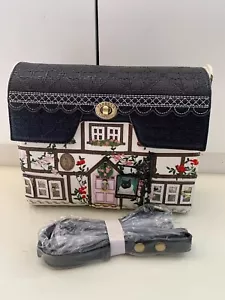 Vendula London cat's ruffle box bag - Picture 1 of 2