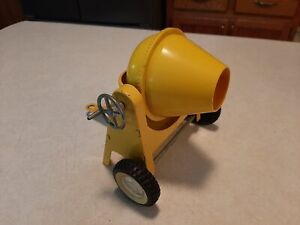 Vintage Nylint Yellow Pull Behind Cement Mixer 
