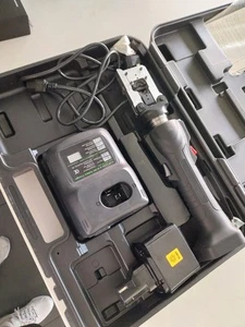 Cordless Hydraulic Crimping Tool Kit - Picture 1 of 5